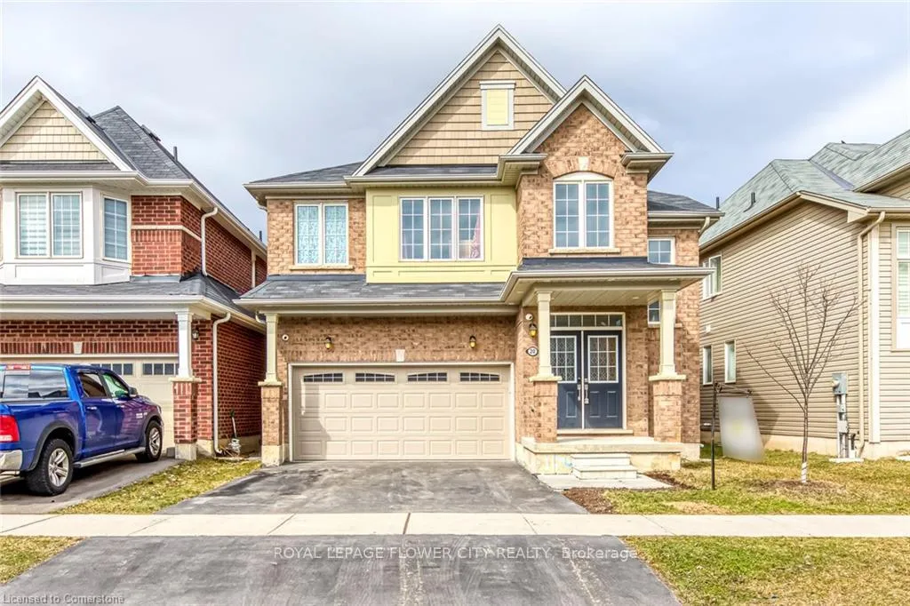 Front of 20 Munro Circle