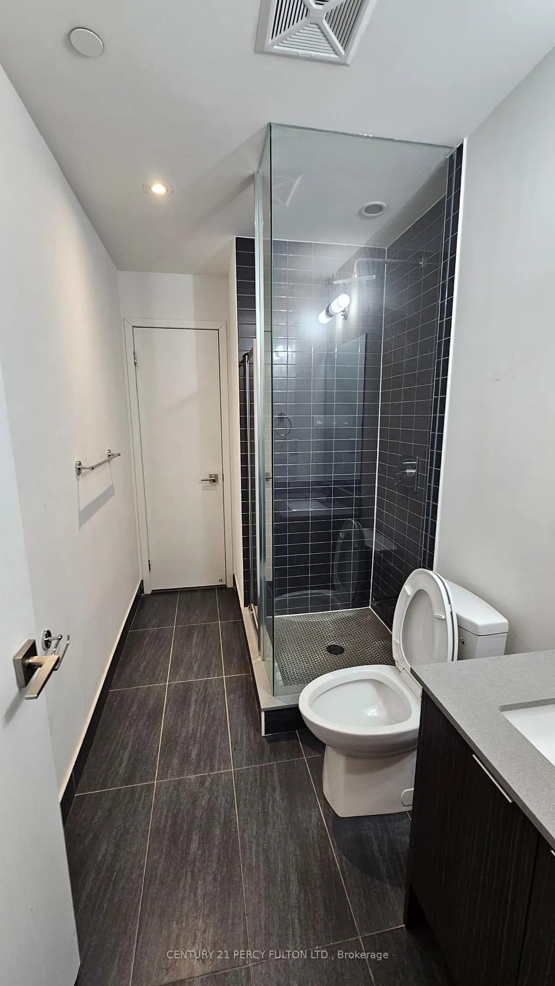 Photo 2 of Unit 2702, 2916 Highway 7, Vaughan, Concord — HOMEH