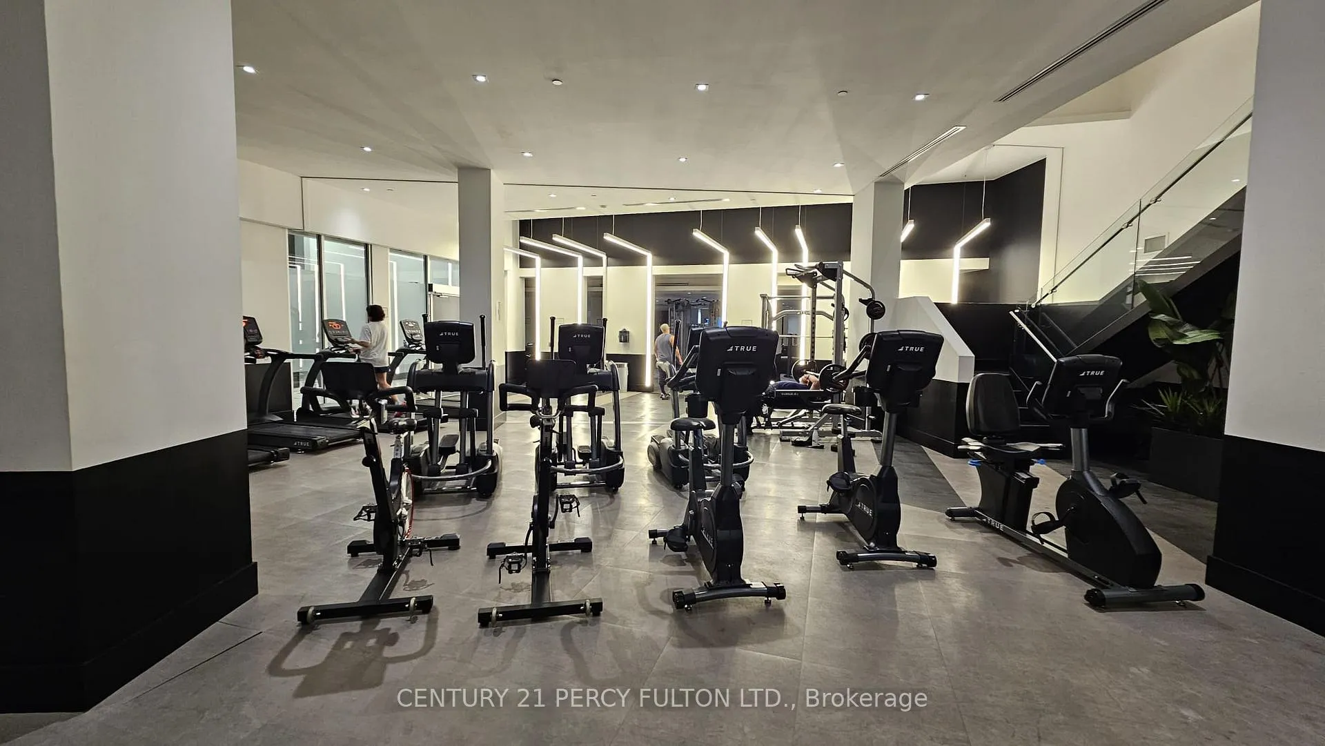 Photo 5 of Unit 2702, 2916 Highway 7, Vaughan, Concord — HOMEH
