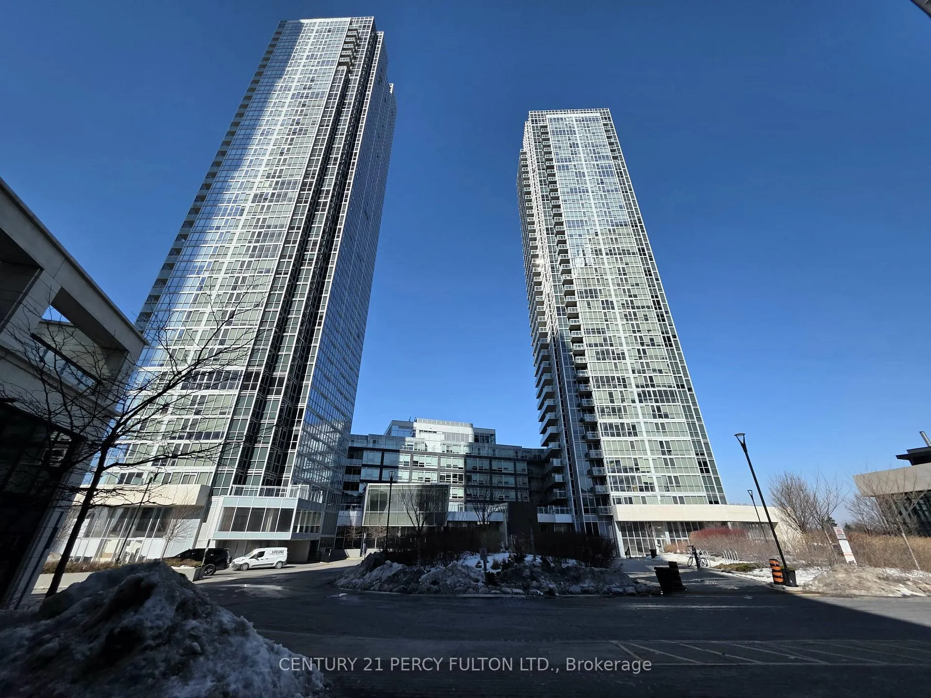 Photo 6 of Unit 2702, 2916 Highway 7, Vaughan, Concord — HOMEH