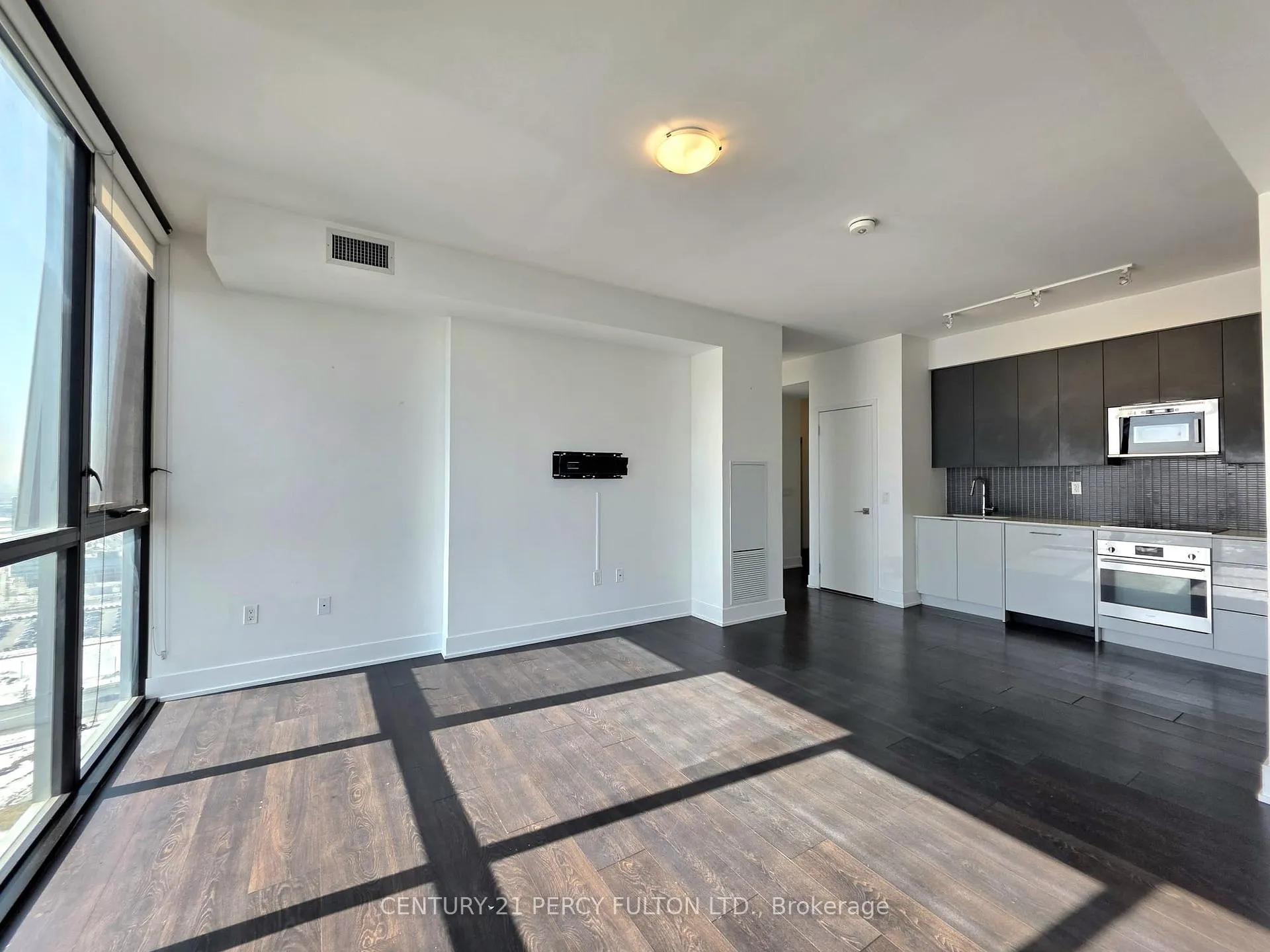 Photo 18 of Unit 2702, 2916 Highway 7, Vaughan, Concord — HOMEH