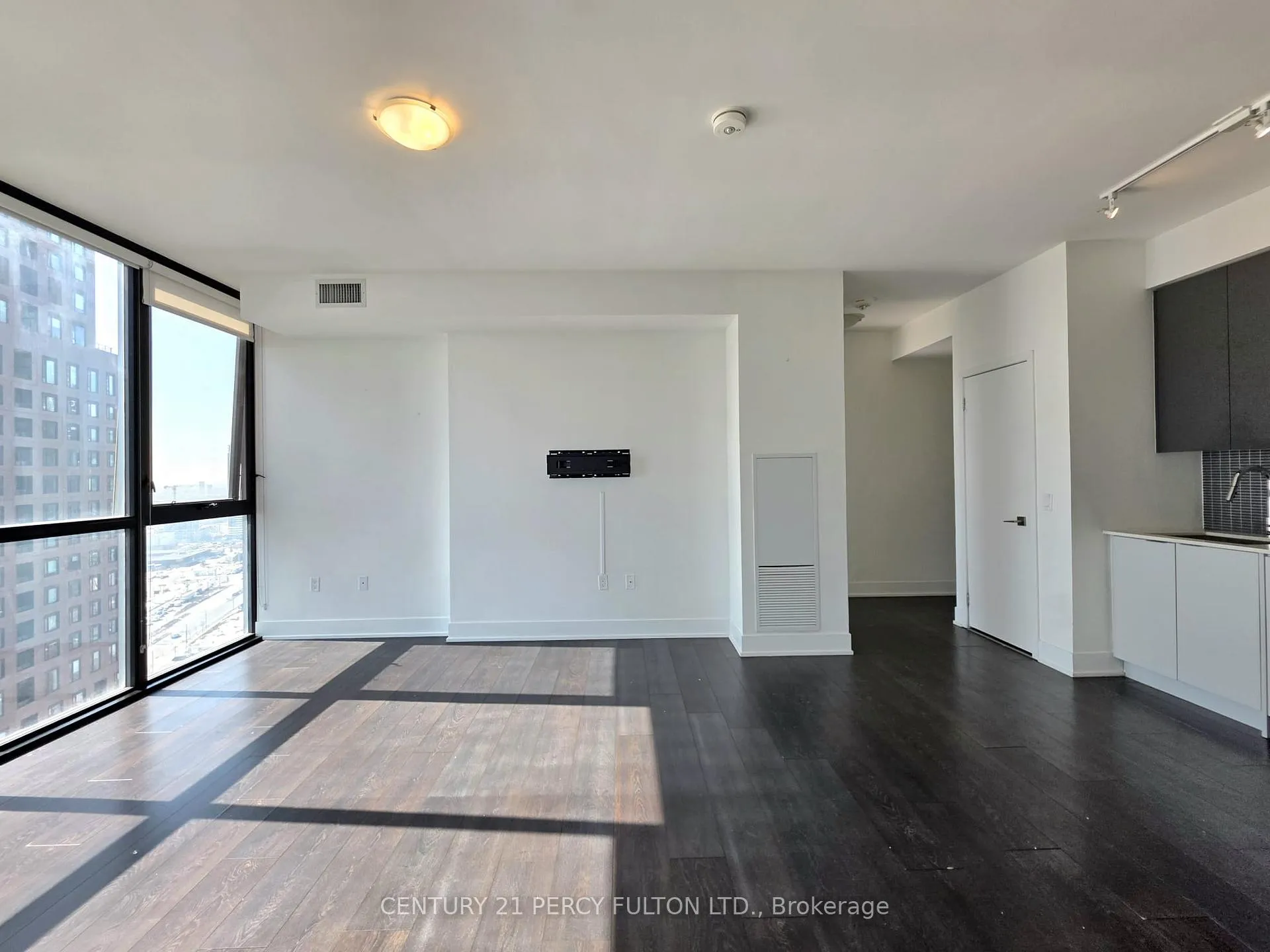 Photo 19 of Unit 2702, 2916 Highway 7, Vaughan, Concord — HOMEH