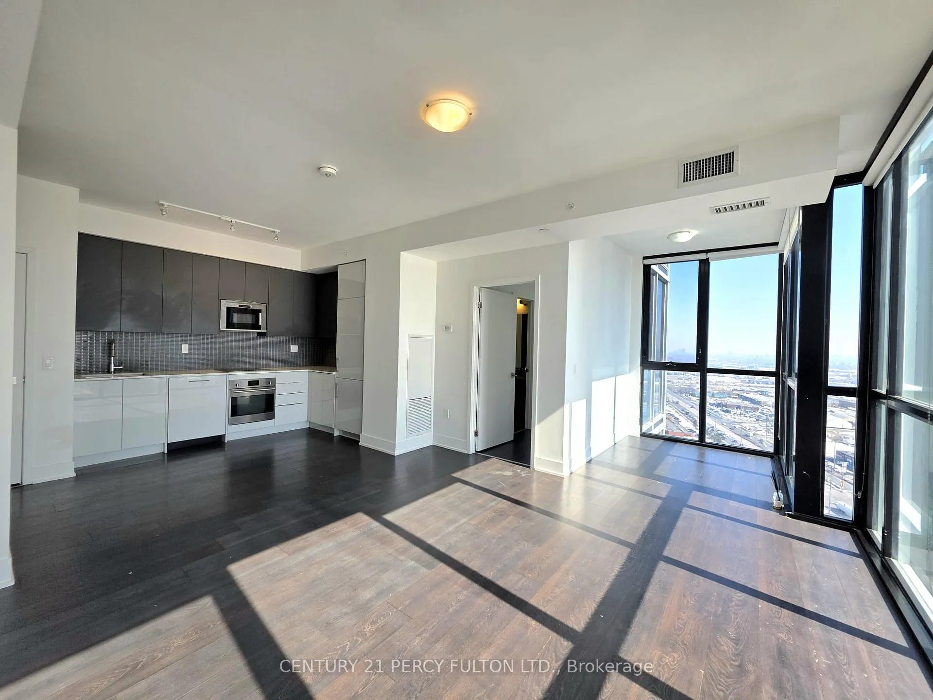 Photo 20 of Unit 2702, 2916 Highway 7, Vaughan, Concord — HOMEH