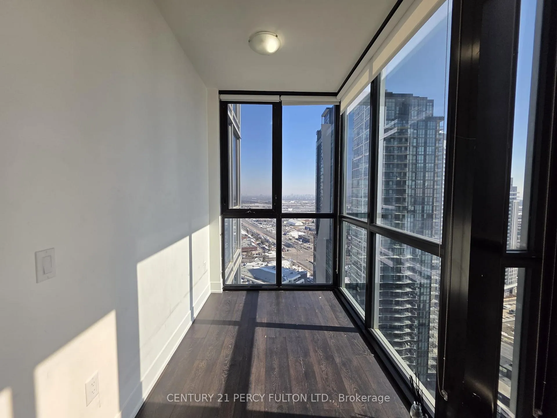 Photo 21 of Unit 2702, 2916 Highway 7, Vaughan, Concord — HOMEH