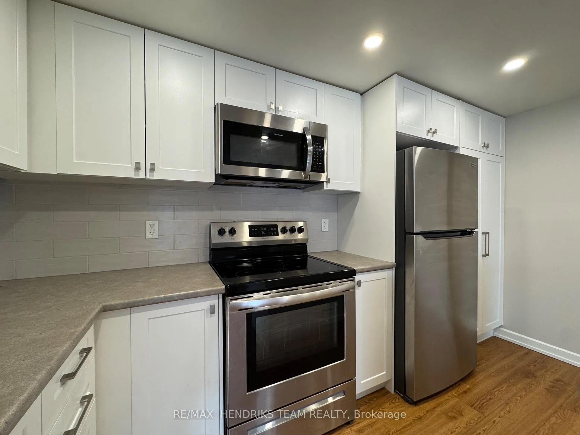 Photo 5 of Unit 312, 16 Capner Street, St. Catharines, Oakdale — HOMEH