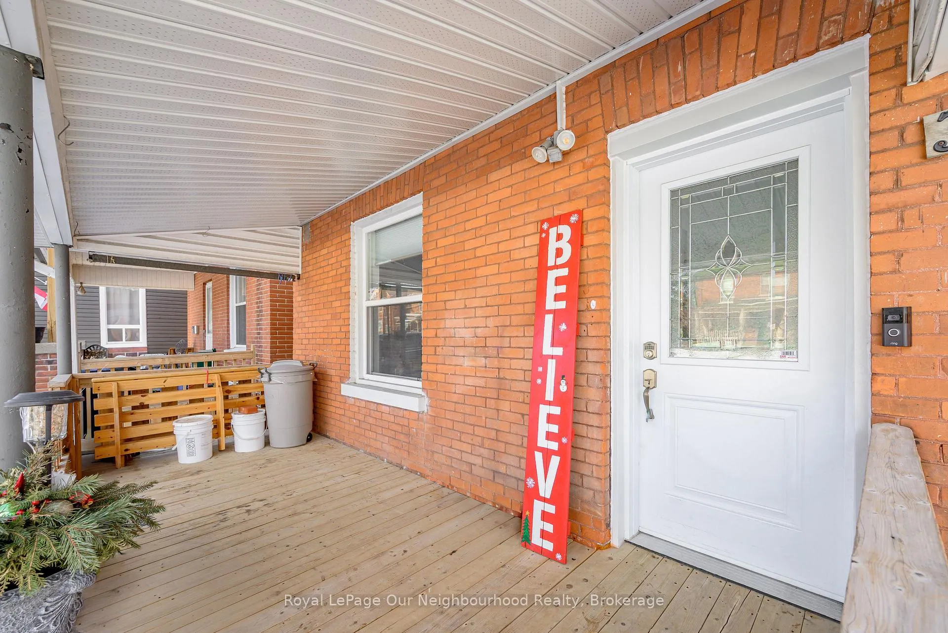 Photo 3 of 37 Elgin Street E, Oshawa, O'Neill — HOMEH