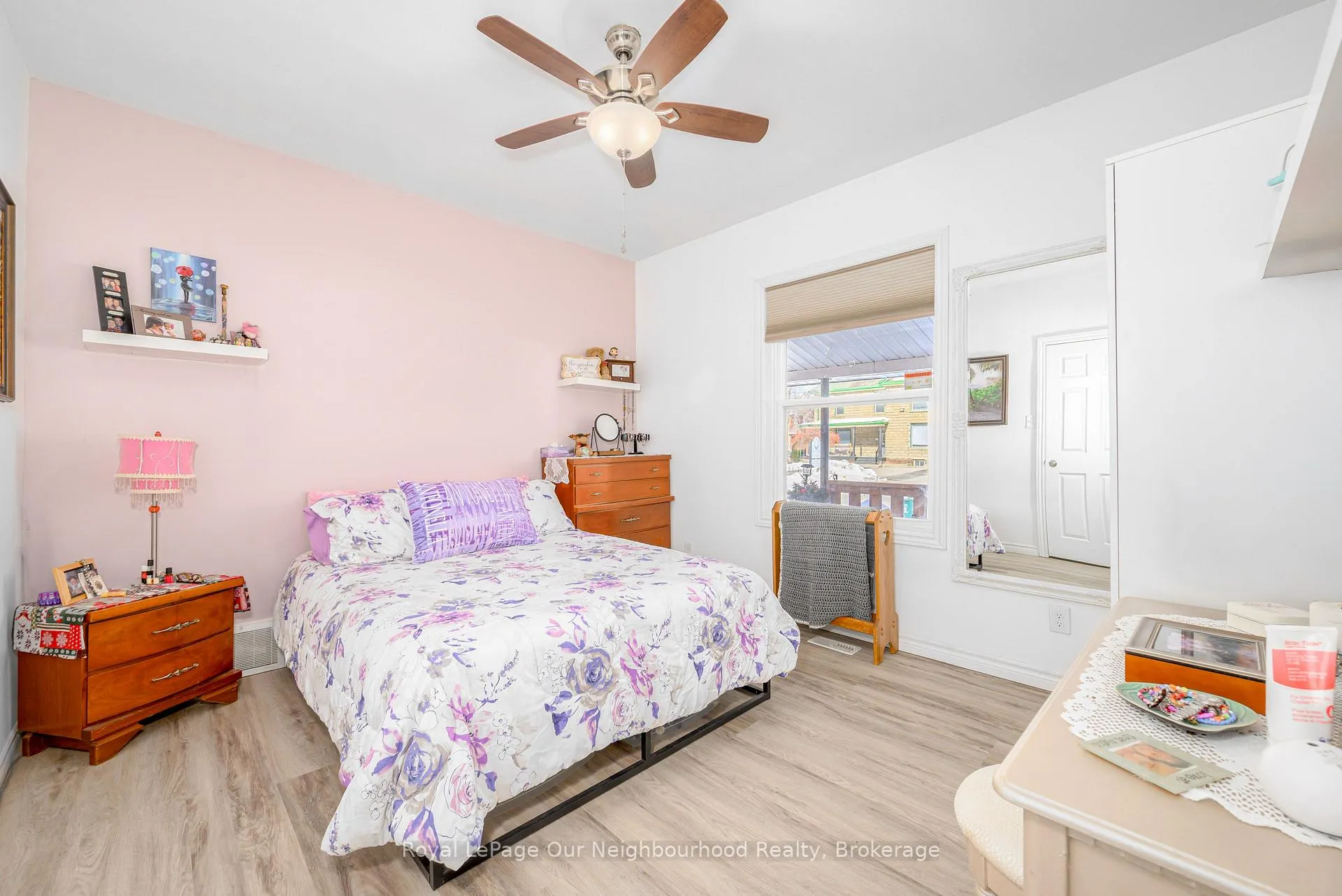 Photo 25 of 37 Elgin Street E, Oshawa, O'Neill — HOMEH