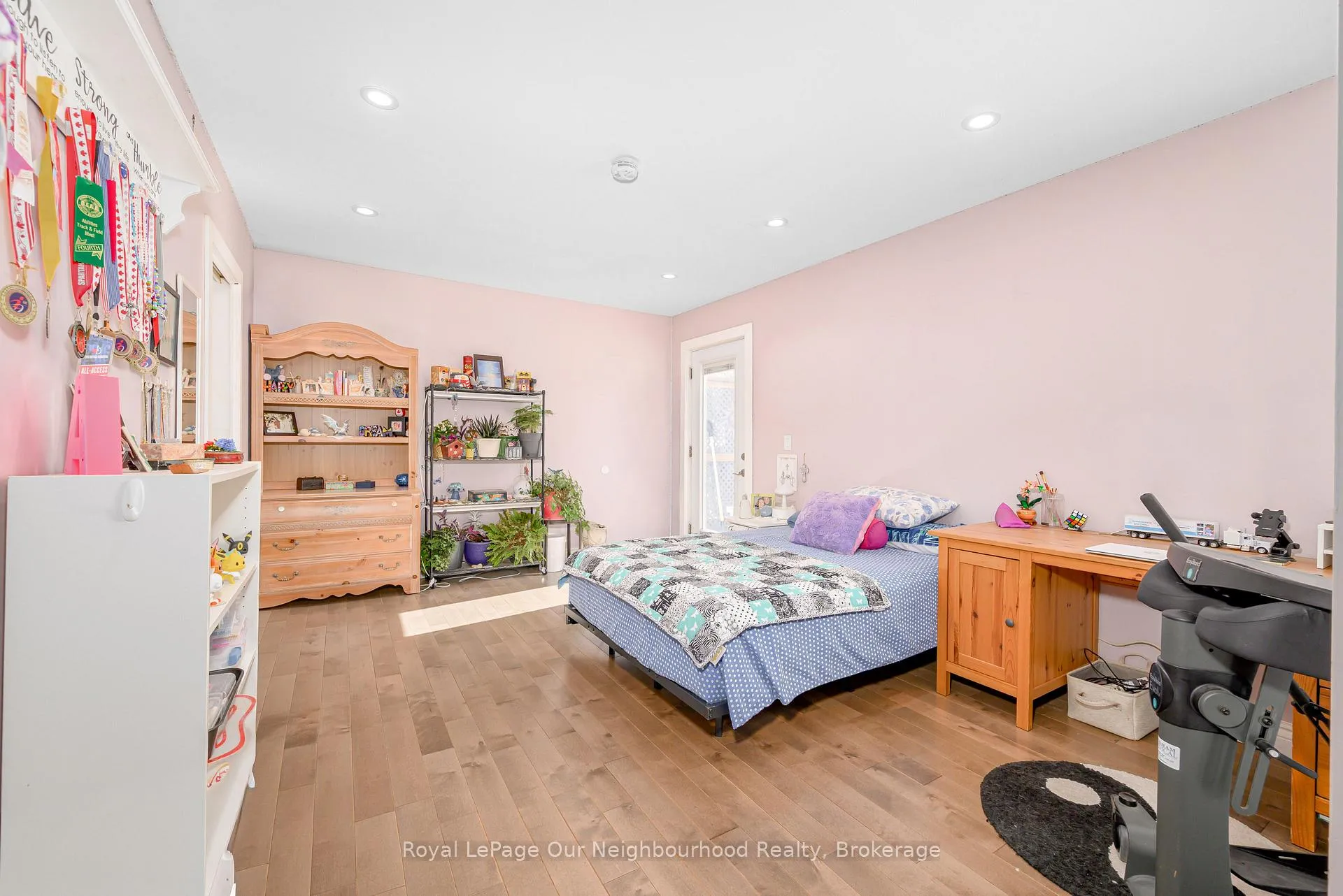 Photo 34 of 37 Elgin Street E, Oshawa, O'Neill — HOMEH