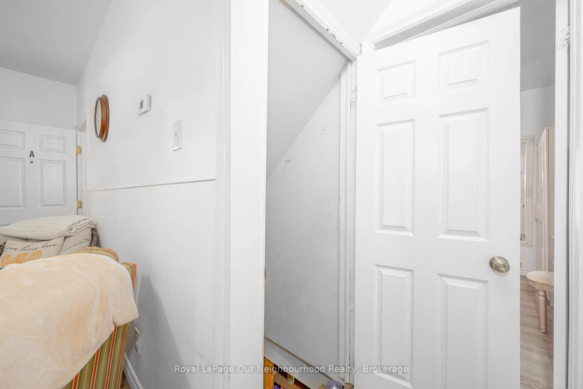 Photo 42 of 37 Elgin Street E, Oshawa, O'Neill — HOMEH