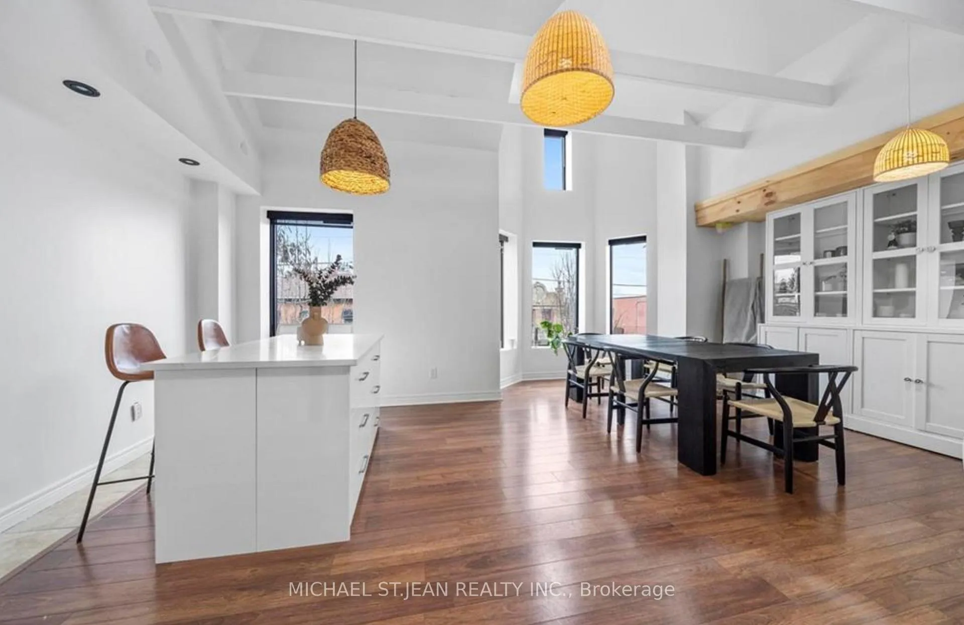 Photo 20 of Unit Upper, 215 Locke Street S, Hamilton, Kirkendall — HOMEH