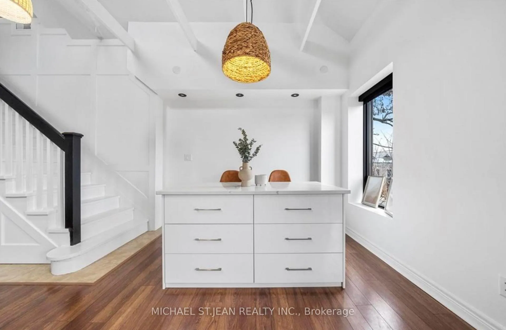 Photo 23 of Unit Upper, 215 Locke Street S, Hamilton, Kirkendall — HOMEH