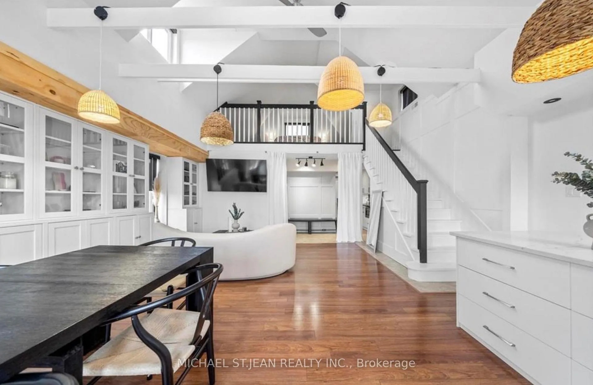 Photo 26 of Unit Upper, 215 Locke Street S, Hamilton, Kirkendall — HOMEH
