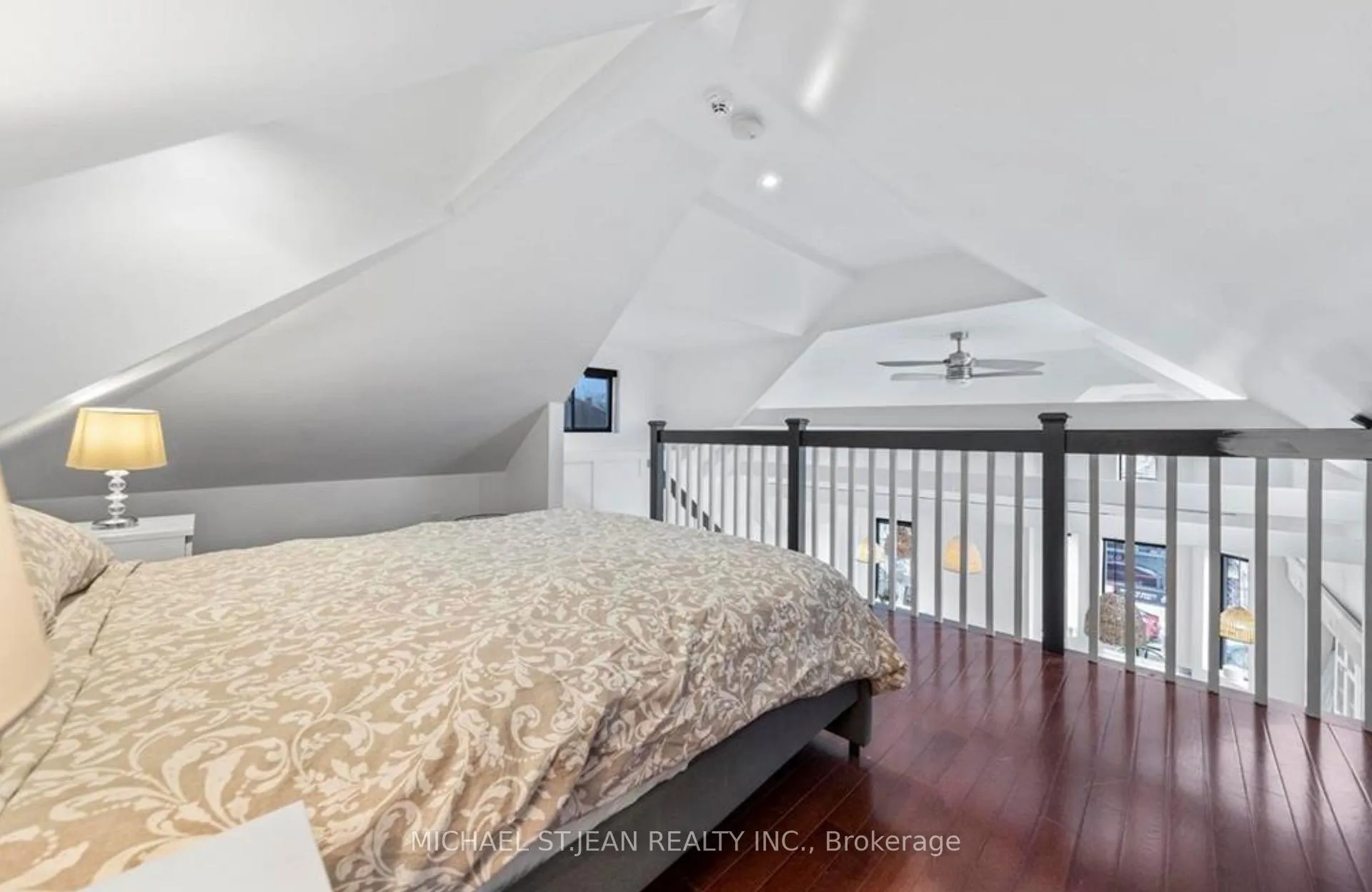 Photo 30 of Unit Upper, 215 Locke Street S, Hamilton, Kirkendall — HOMEH