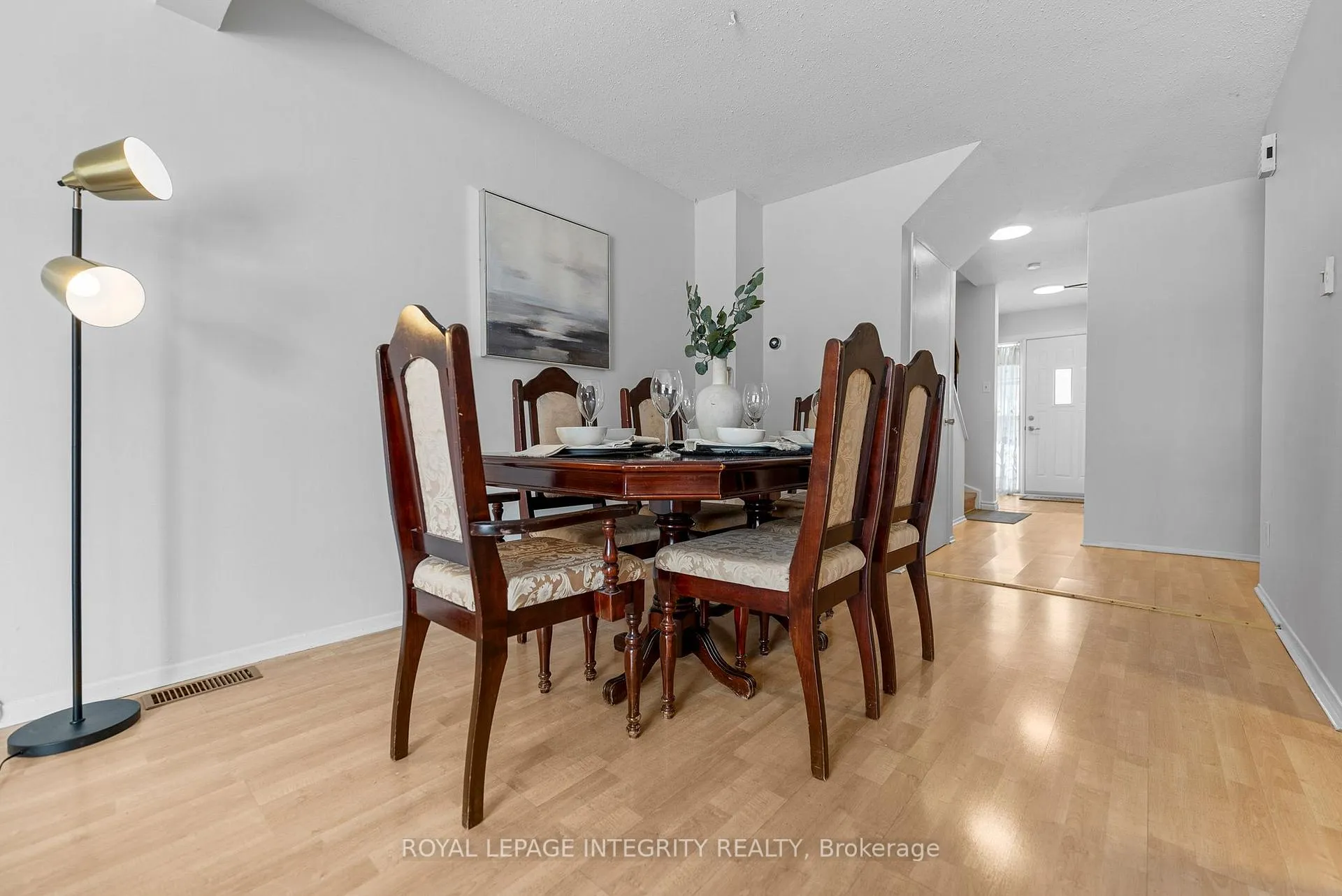 Photo 7 of 86 Stokes Crescent, Ottawa, Kanata - Glencairn/Hazeldean — HOMEH