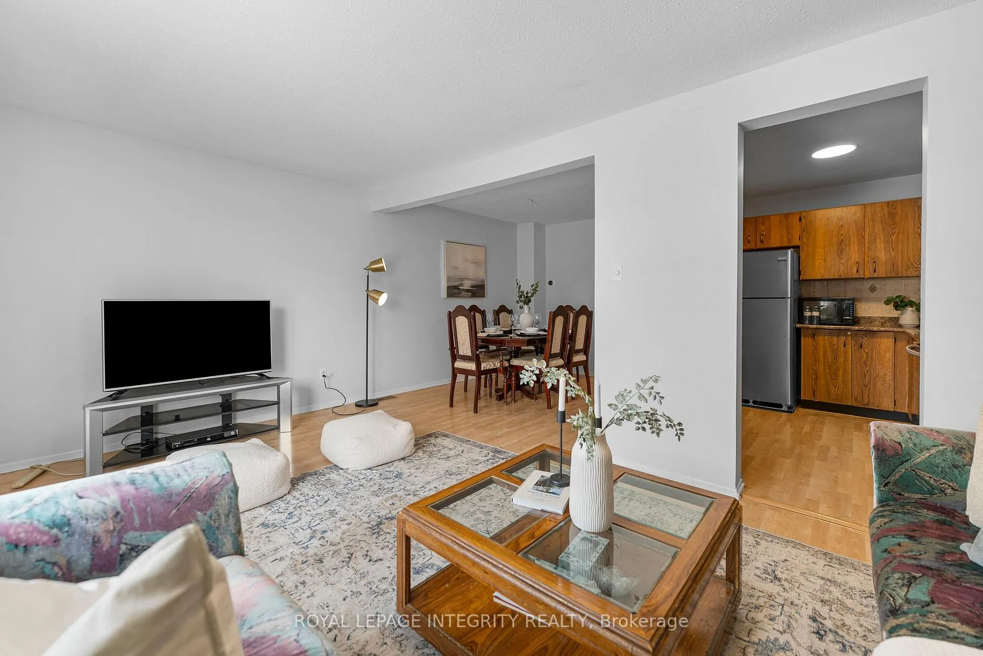 Photo 12 of 86 Stokes Crescent, Ottawa, Kanata - Glencairn/Hazeldean — HOMEH