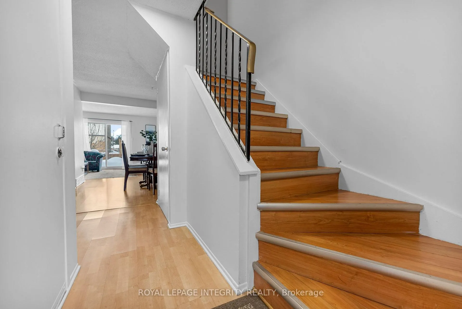 Photo 17 of 86 Stokes Crescent, Ottawa, Kanata - Glencairn/Hazeldean — HOMEH