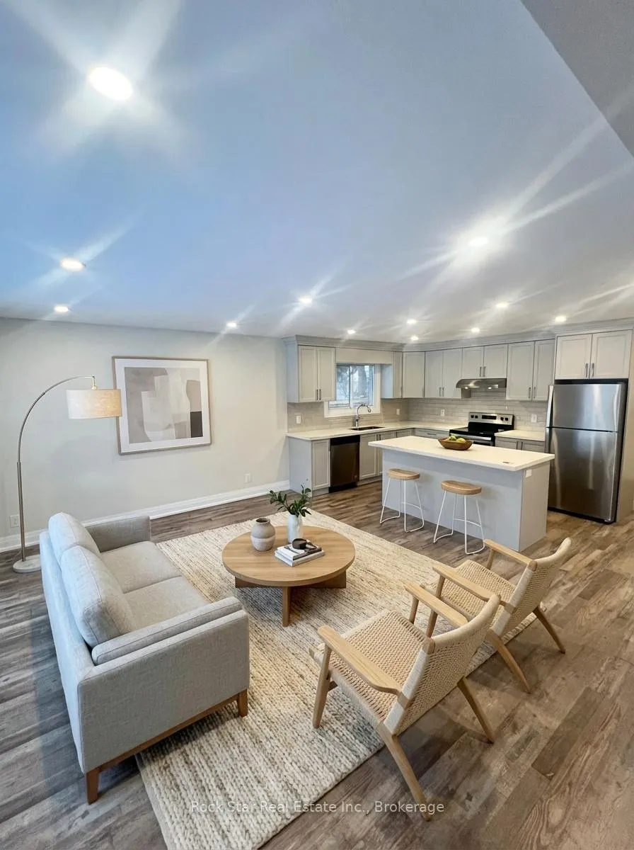 Photo 2 of 130 West 34th Street, Hamilton, Westcliffe — HOMEH