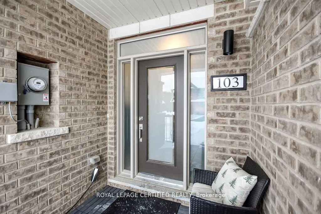 Photo 6 of 103 Sagewood Avenue, Barrie, Rural Barrie Southeast — HOMEH