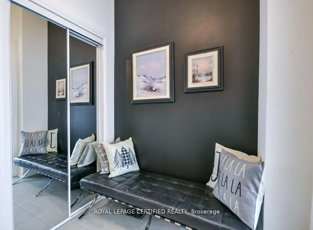 Photo 7 of 103 Sagewood Avenue, Barrie, Rural Barrie Southeast — HOMEH