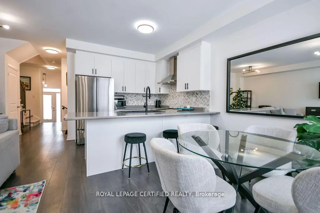 Photo 10 of 103 Sagewood Avenue, Barrie, Rural Barrie Southeast — HOMEH