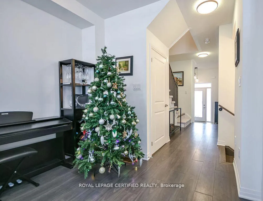 Photo 20 of 103 Sagewood Avenue, Barrie, Rural Barrie Southeast — HOMEH