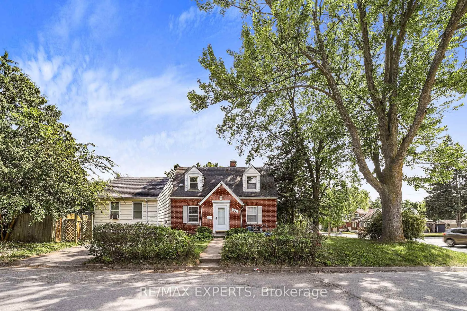 Photo 5 of 6198 Delaware Street, Niagara Falls, Dorchester — HOMEH