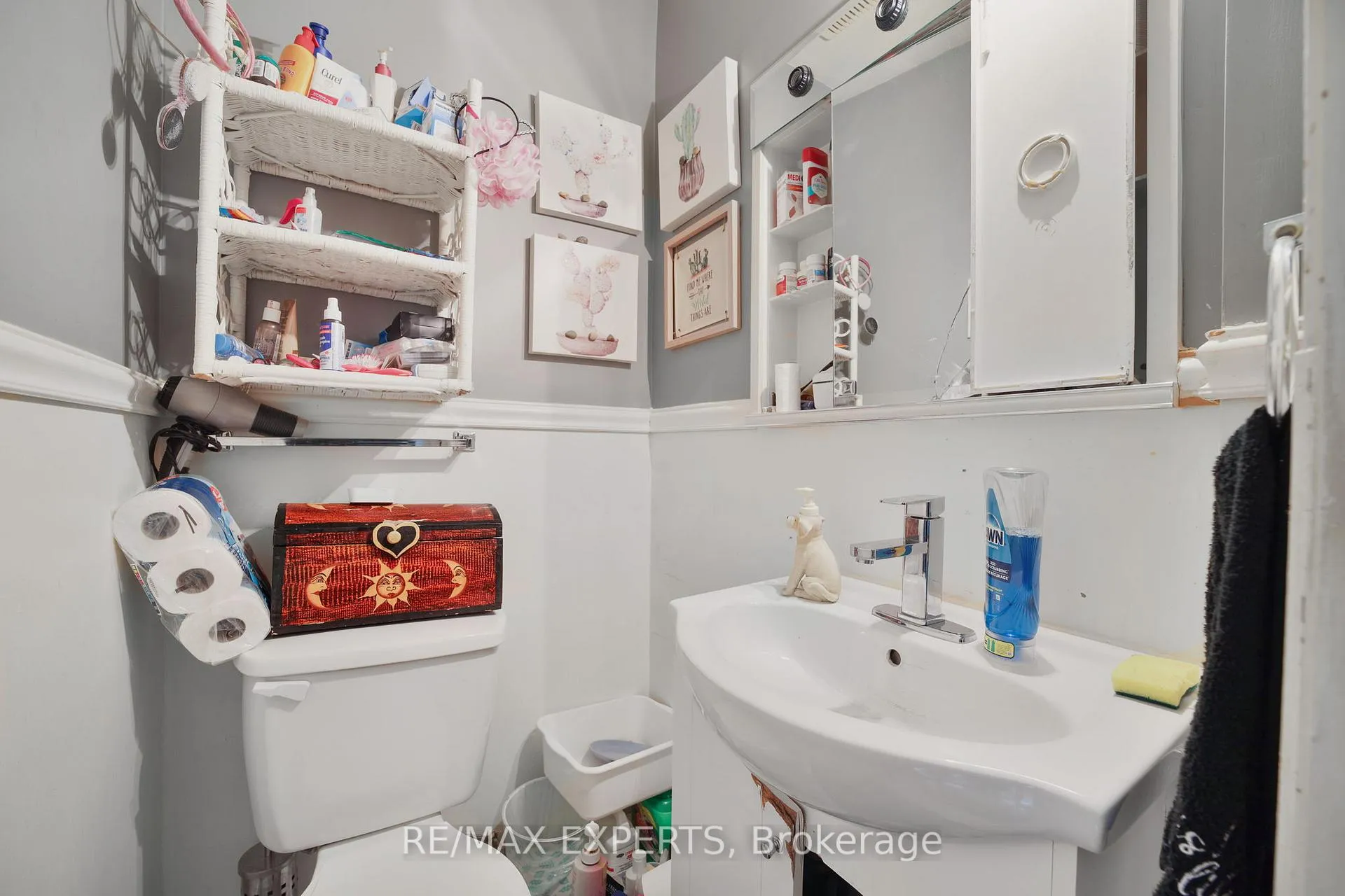 Photo 23 of 6198 Delaware Street, Niagara Falls, Dorchester — HOMEH