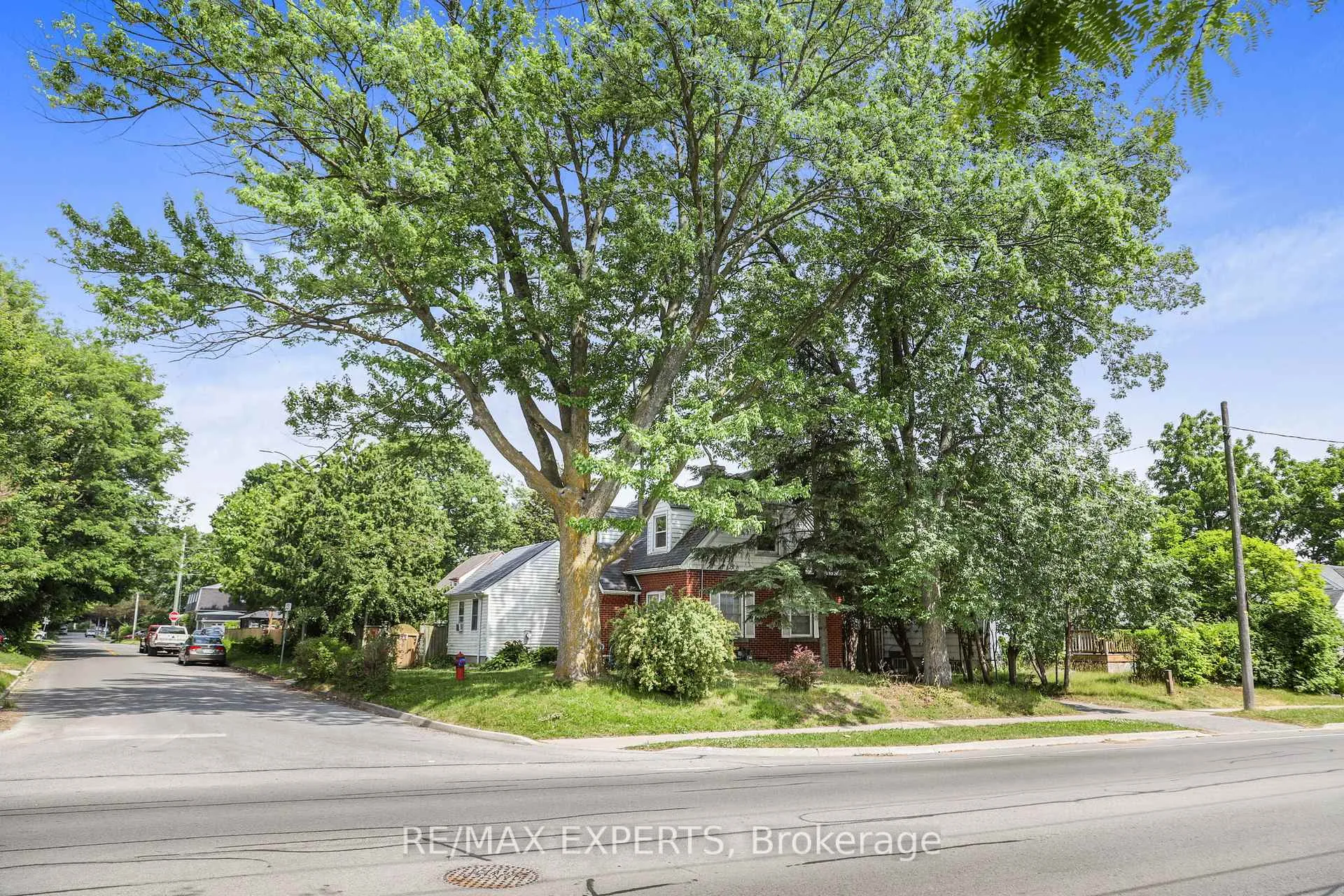 Photo 38 of 6198 Delaware Street, Niagara Falls, Dorchester — HOMEH