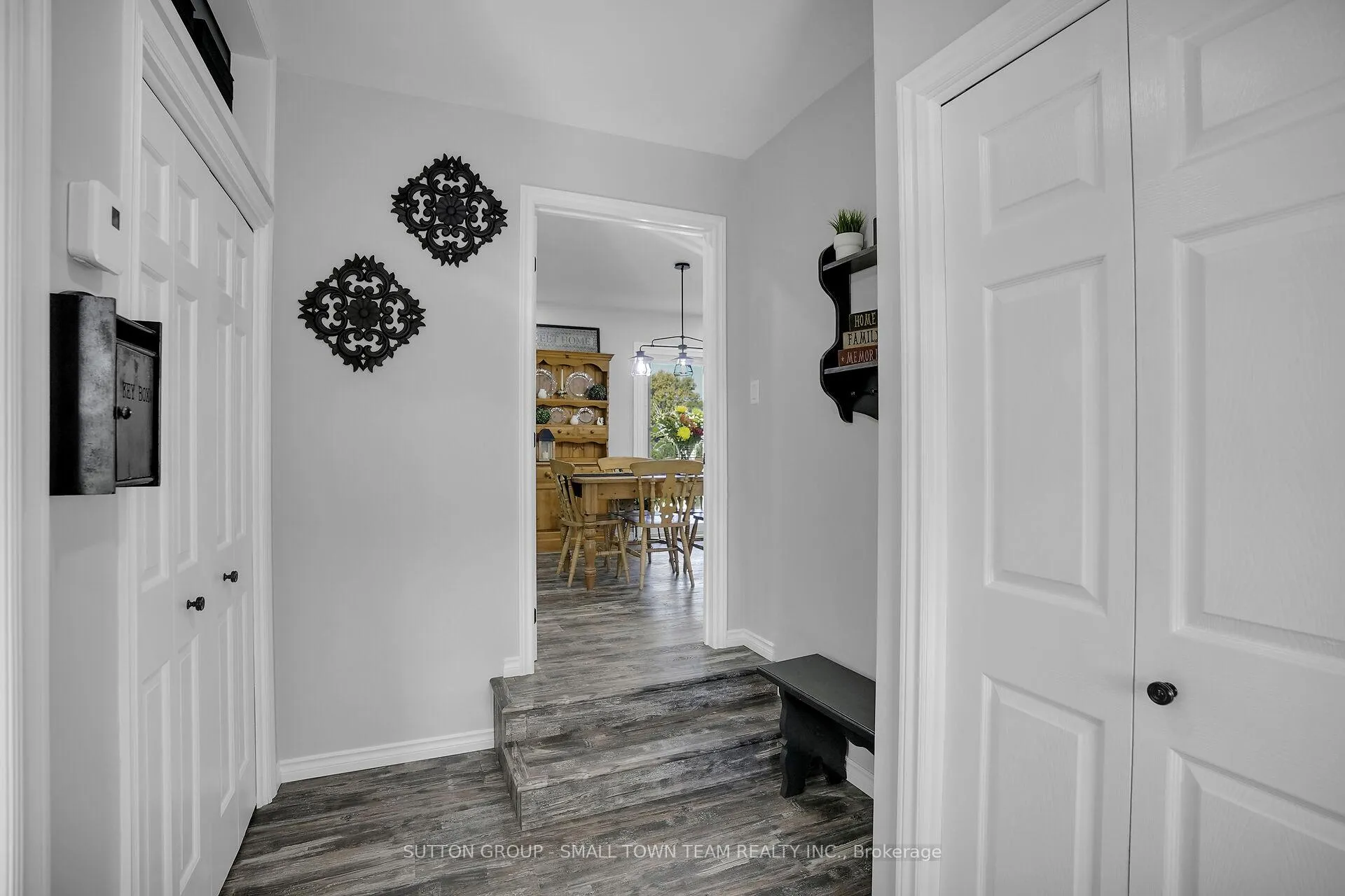 Photo 3 of 29788 Talbot Line, Dutton/Dunwich, Wallacetown — HOMEH