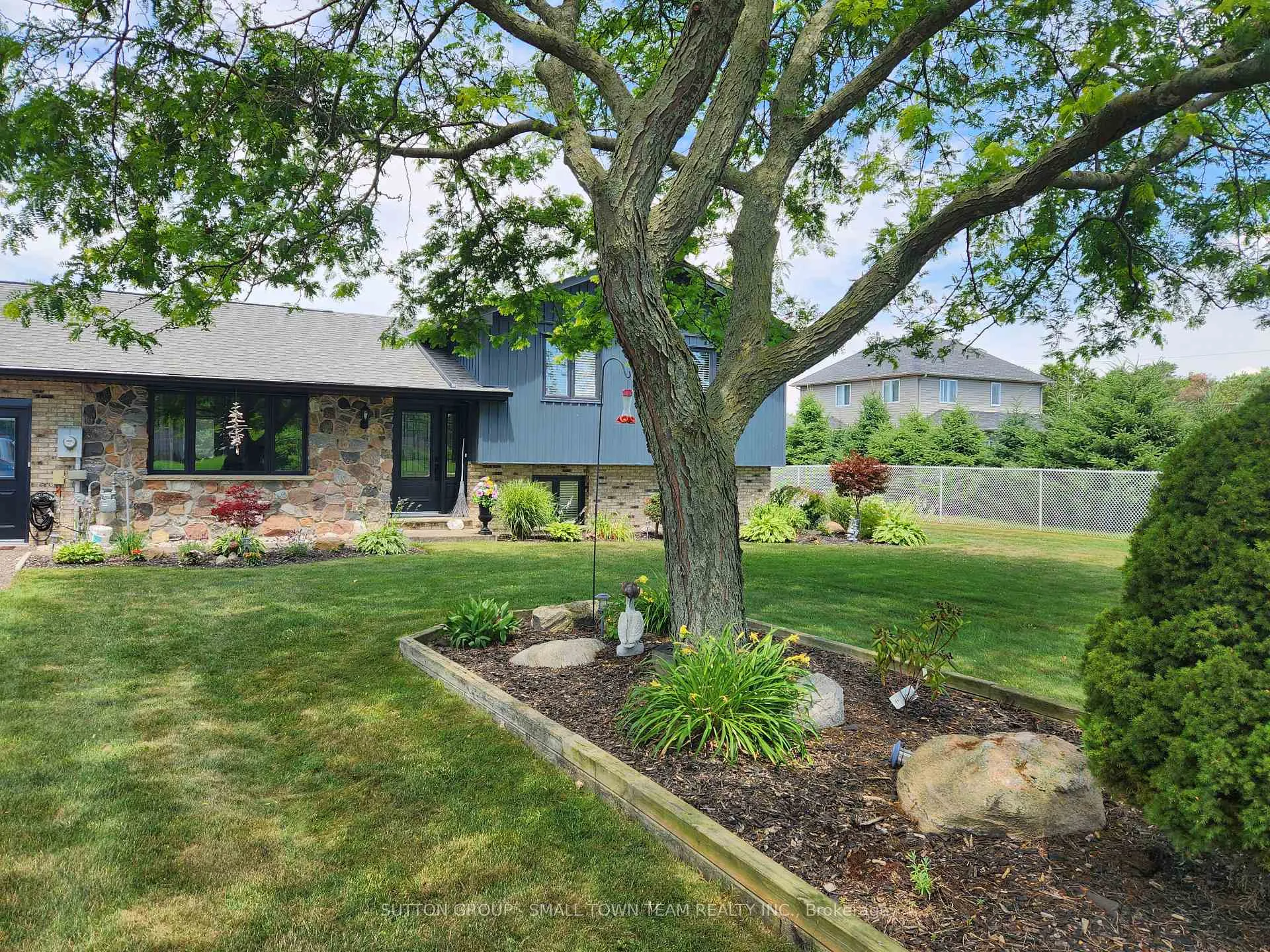 Photo 49 of 29788 Talbot Line, Dutton/Dunwich, Wallacetown — HOMEH