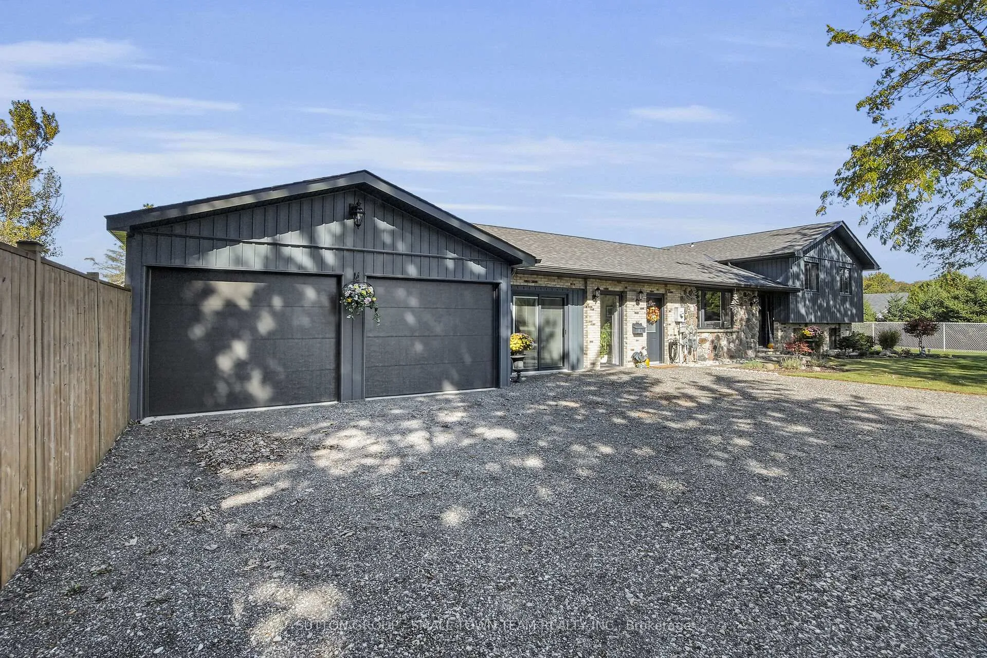 Photo 50 of 29788 Talbot Line, Dutton/Dunwich, Wallacetown — HOMEH