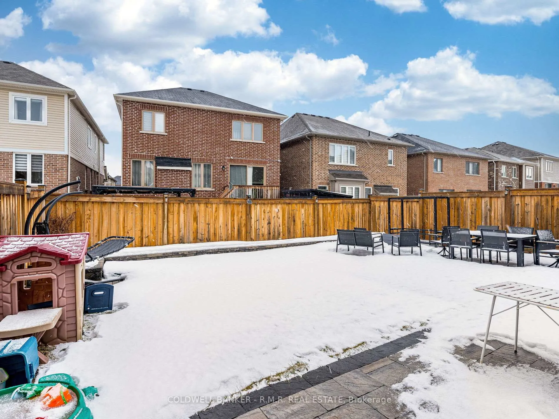 Photo 27 of 15 George Holley Street, Whitby, Rural Whitby — HOMEH