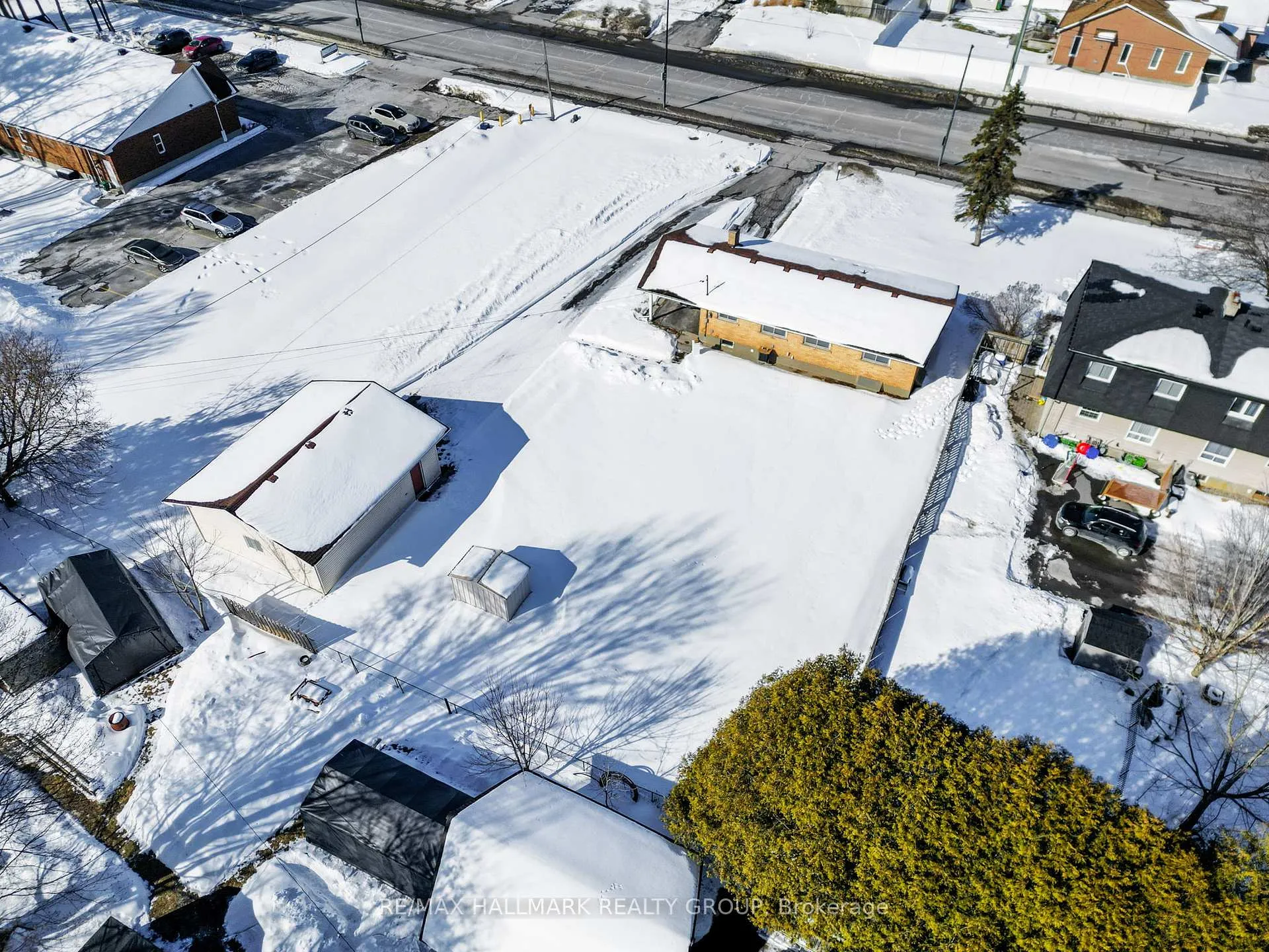 Photo 33 of 6228 Perth Street, Ottawa, Richmond — HOMEH