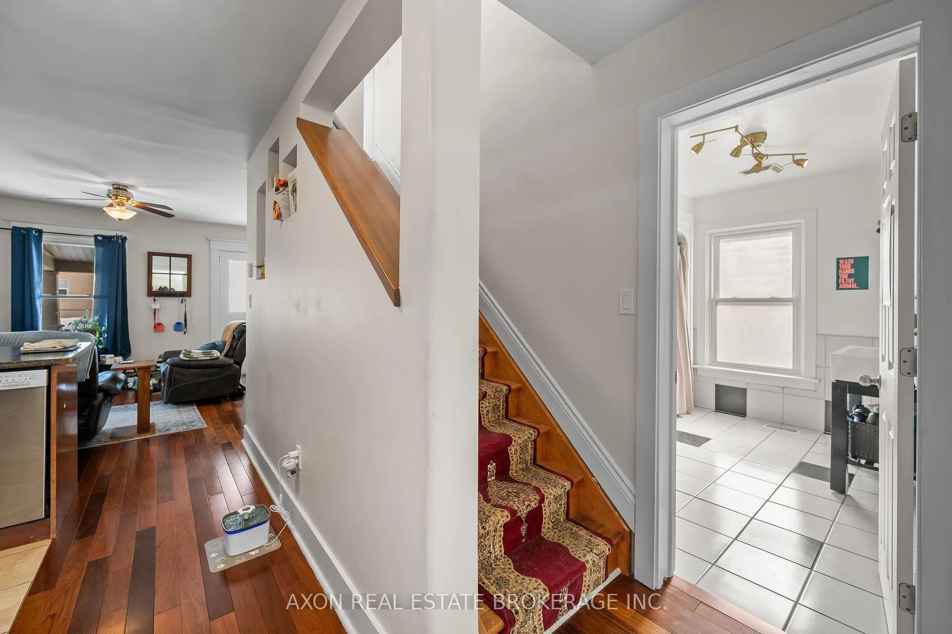 Photo 9 of 332 MacDonnell Street, Kingston, Central City East — HOMEH