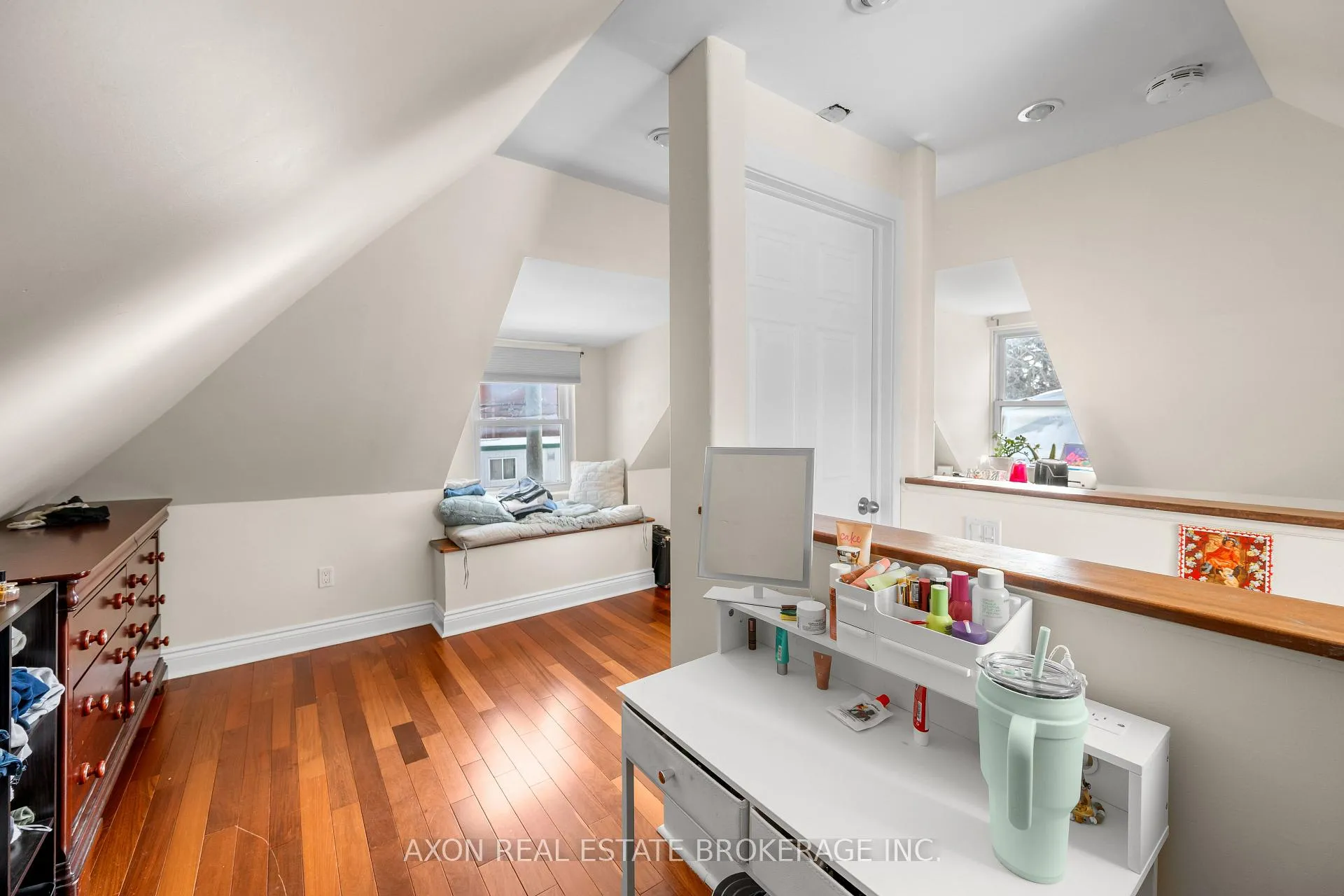 Photo 17 of 332 MacDonnell Street, Kingston, Central City East — HOMEH