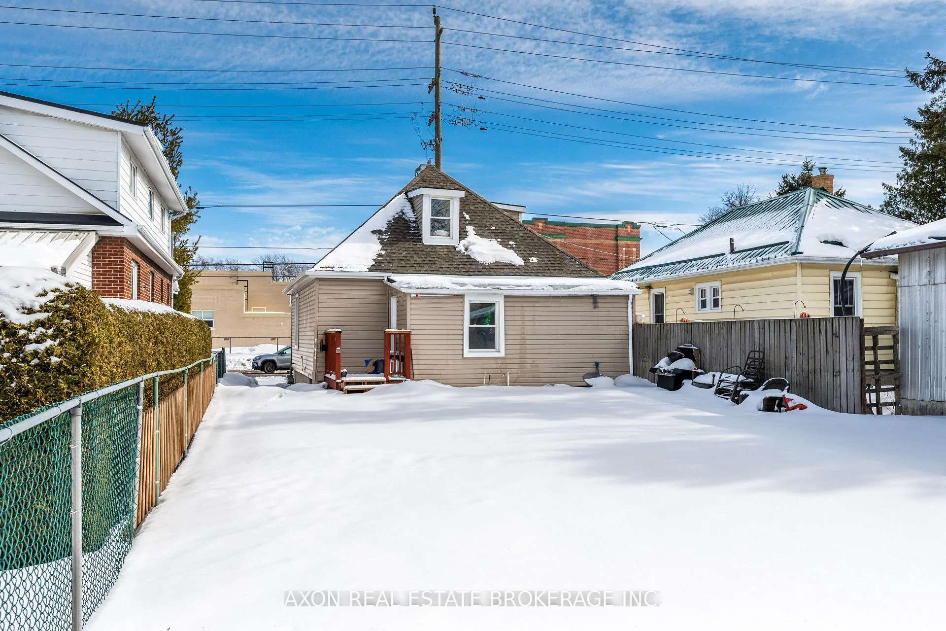 Photo 20 of 332 MacDonnell Street, Kingston, Central City East — HOMEH