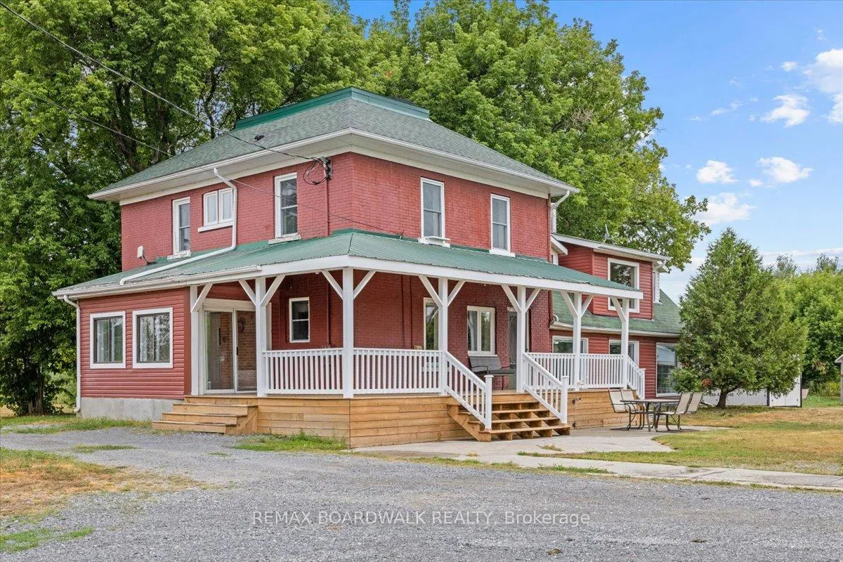 Front of 3904 March Road