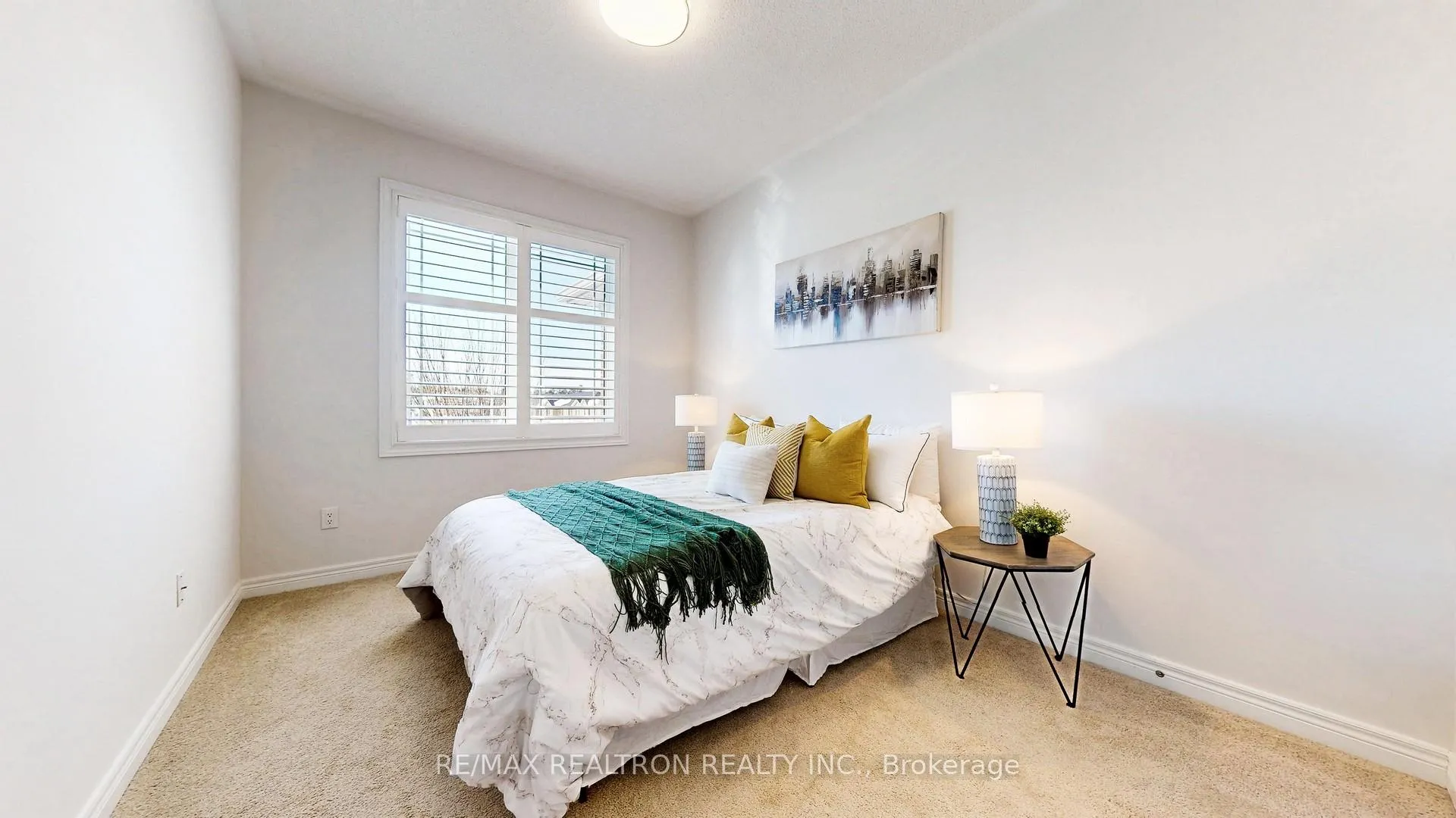 Photo 32 of 11 Durblee Avenue, Aurora, Bayview Northeast — HOMEH