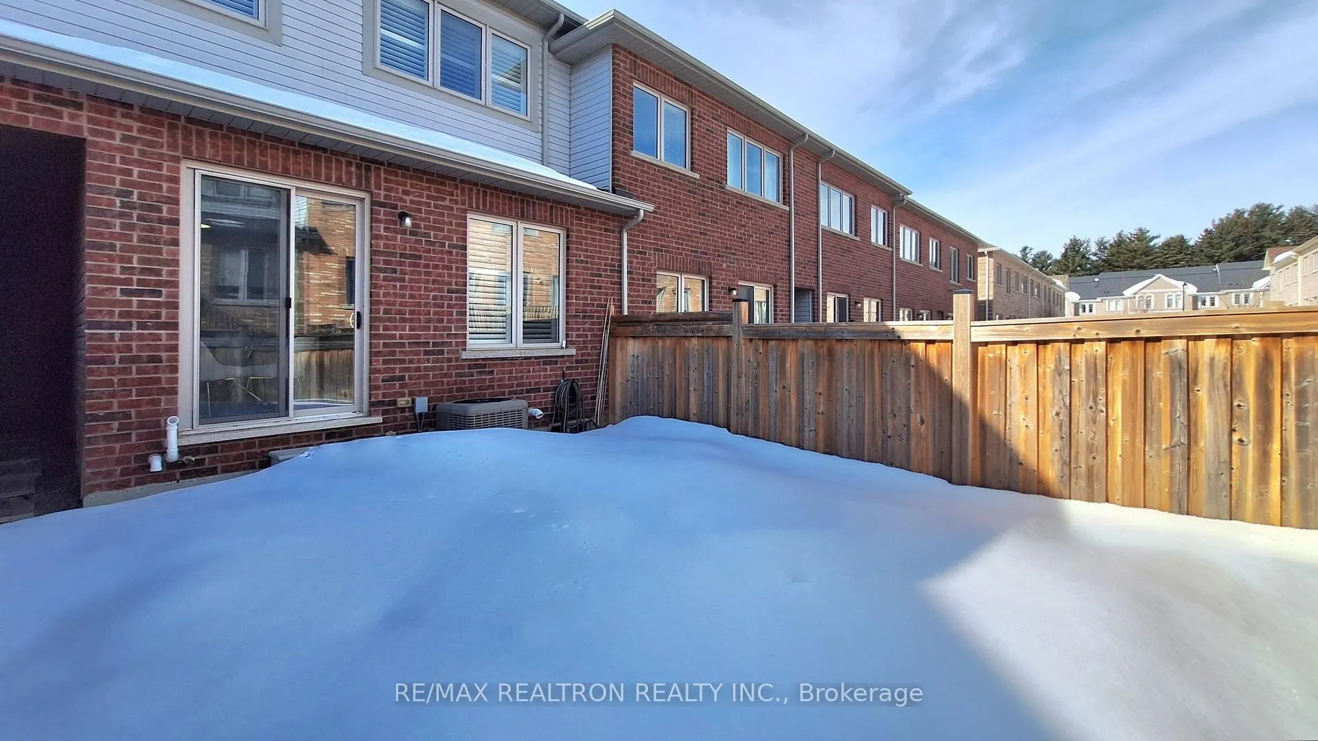 Photo 41 of 11 Durblee Avenue, Aurora, Bayview Northeast — HOMEH