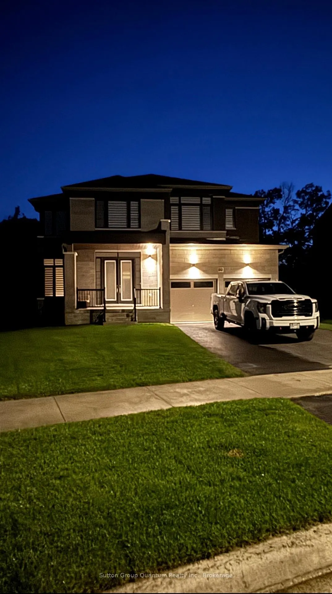Photo 1 of 174 Rosanne Circle, Wasaga Beach — HOMEH