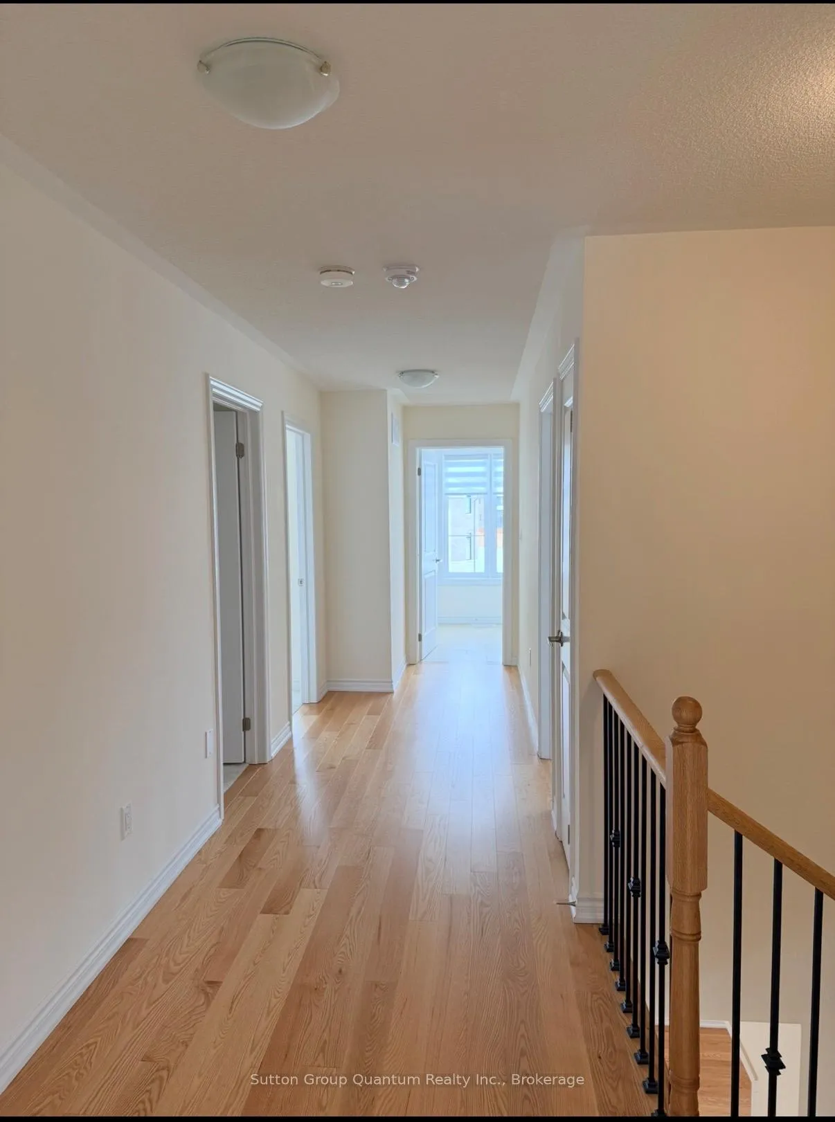 Photo 11 of 174 Rosanne Circle, Wasaga Beach — HOMEH