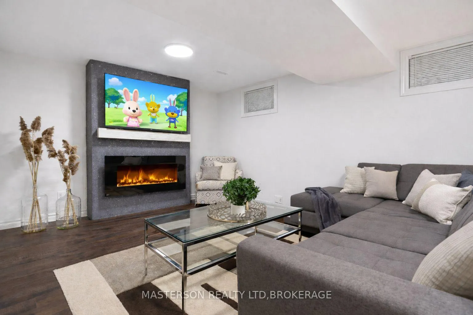 Photo 22 of 7740 Alpine Drive, Niagara Falls, Ascot — HOMEH