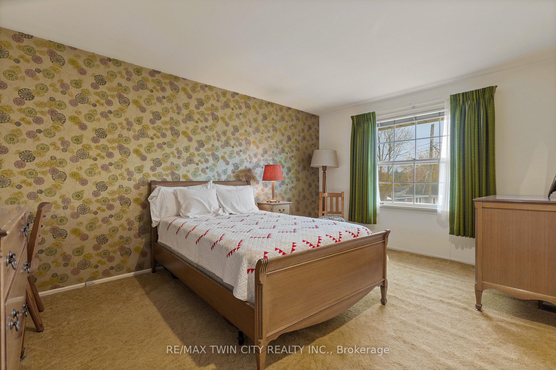 Photo 17 of 30 Thornridge Crescent, Kitchener — HOMEH