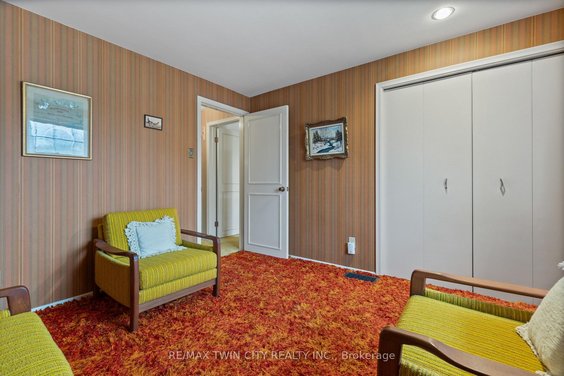 Photo 22 of 30 Thornridge Crescent, Kitchener — HOMEH