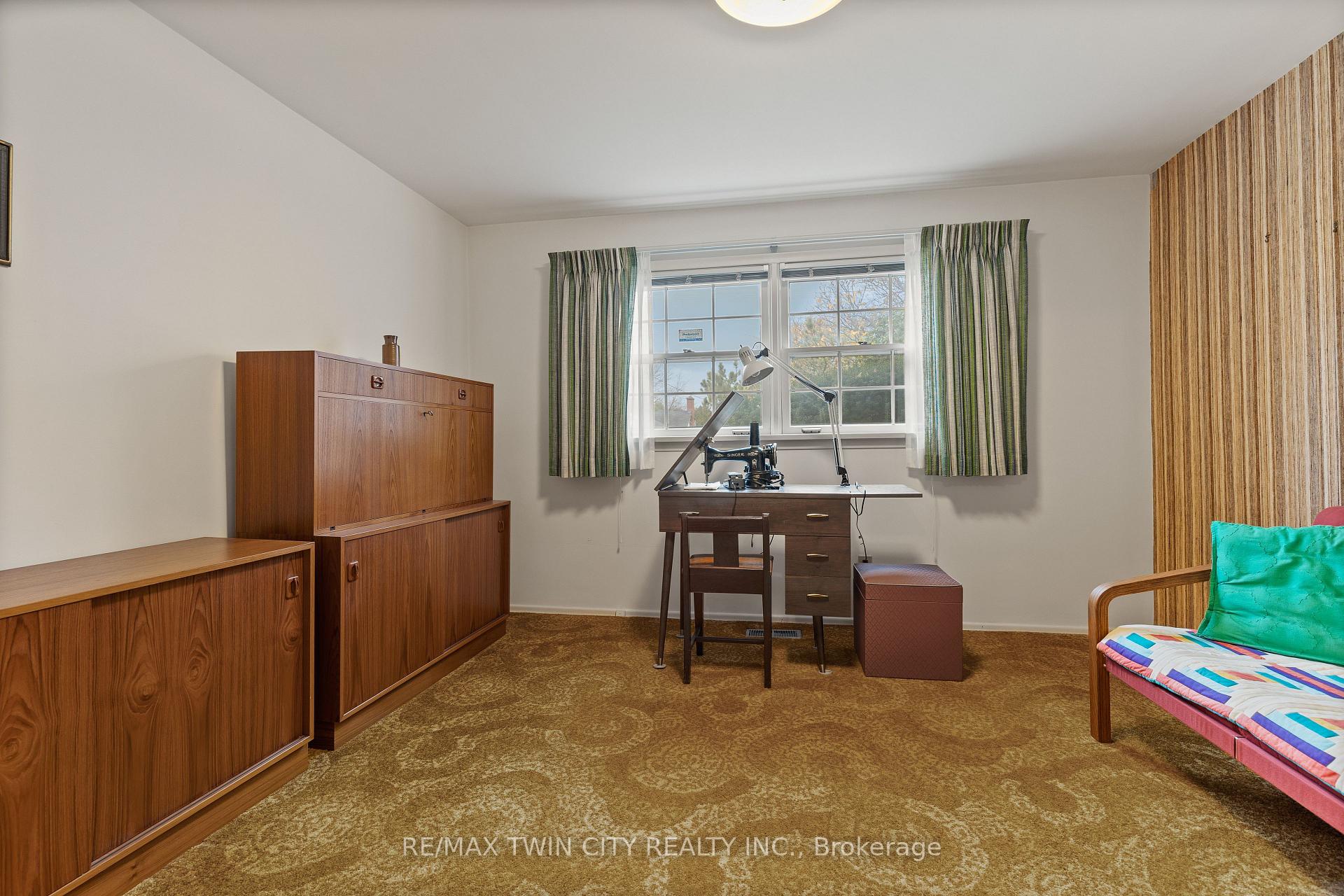 Photo 26 of 30 Thornridge Crescent, Kitchener — HOMEH