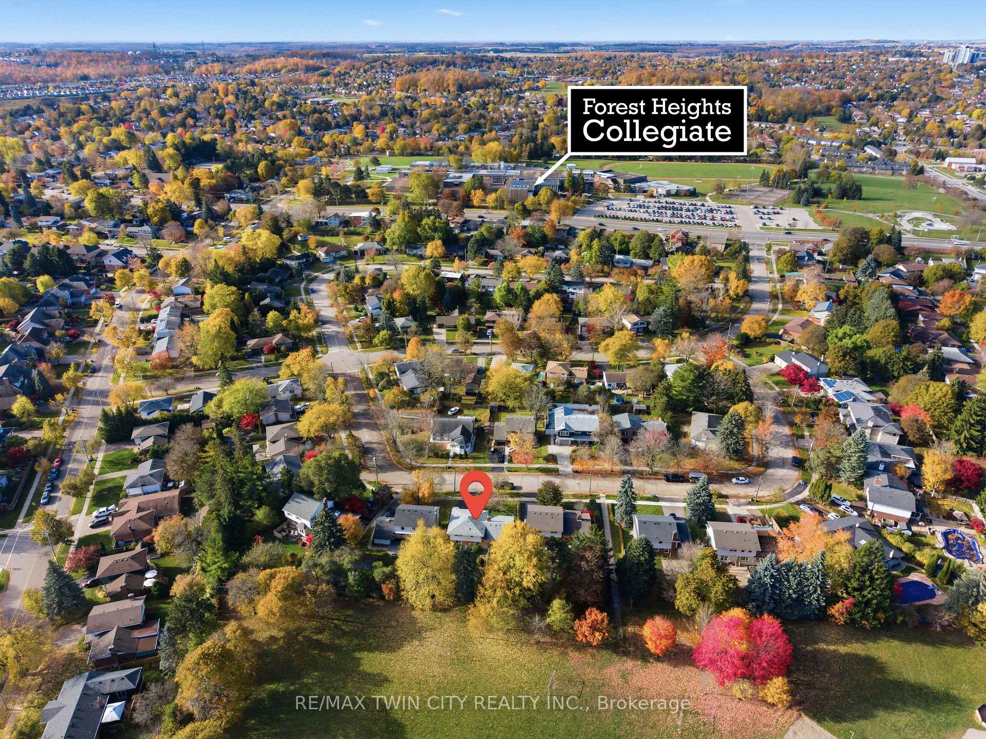 Photo 39 of 30 Thornridge Crescent, Kitchener — HOMEH