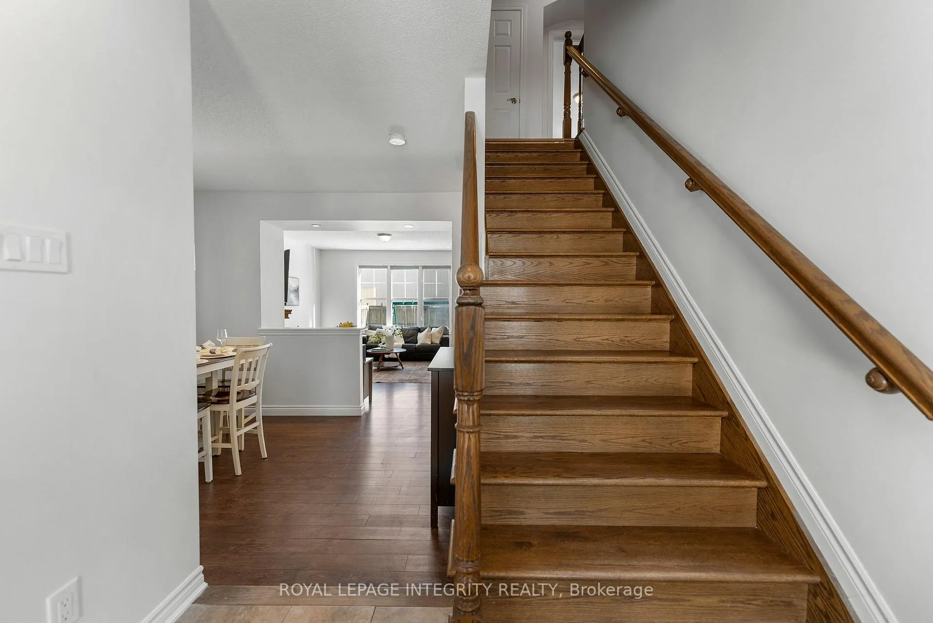 Photo 17 of 347 Gallantry Way, Ottawa, Stittsville (North) — HOMEH