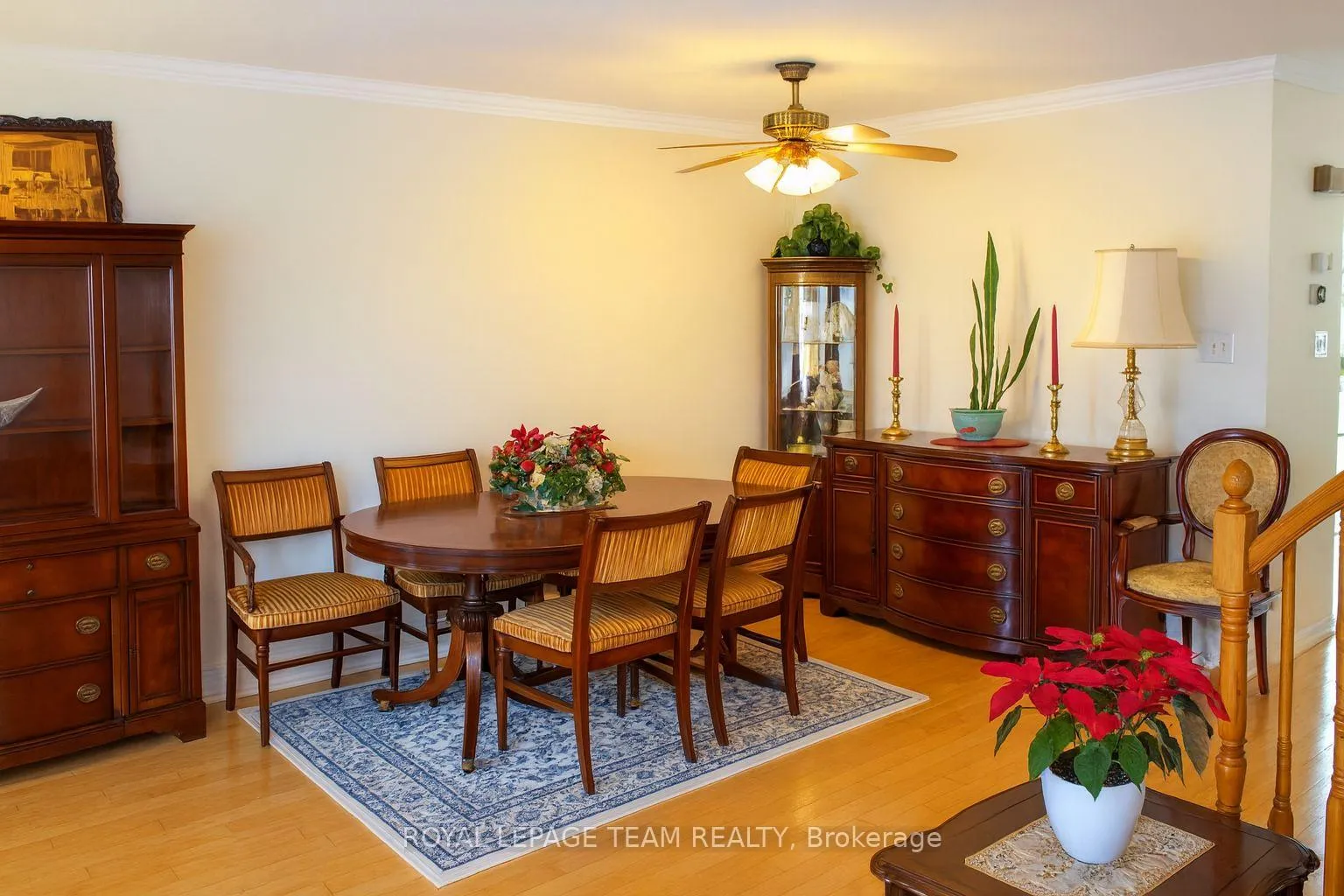 Photo 4 of 20 Heartleaf Private, Ottawa, Hunt Club Park/Greenboro — HOMEH