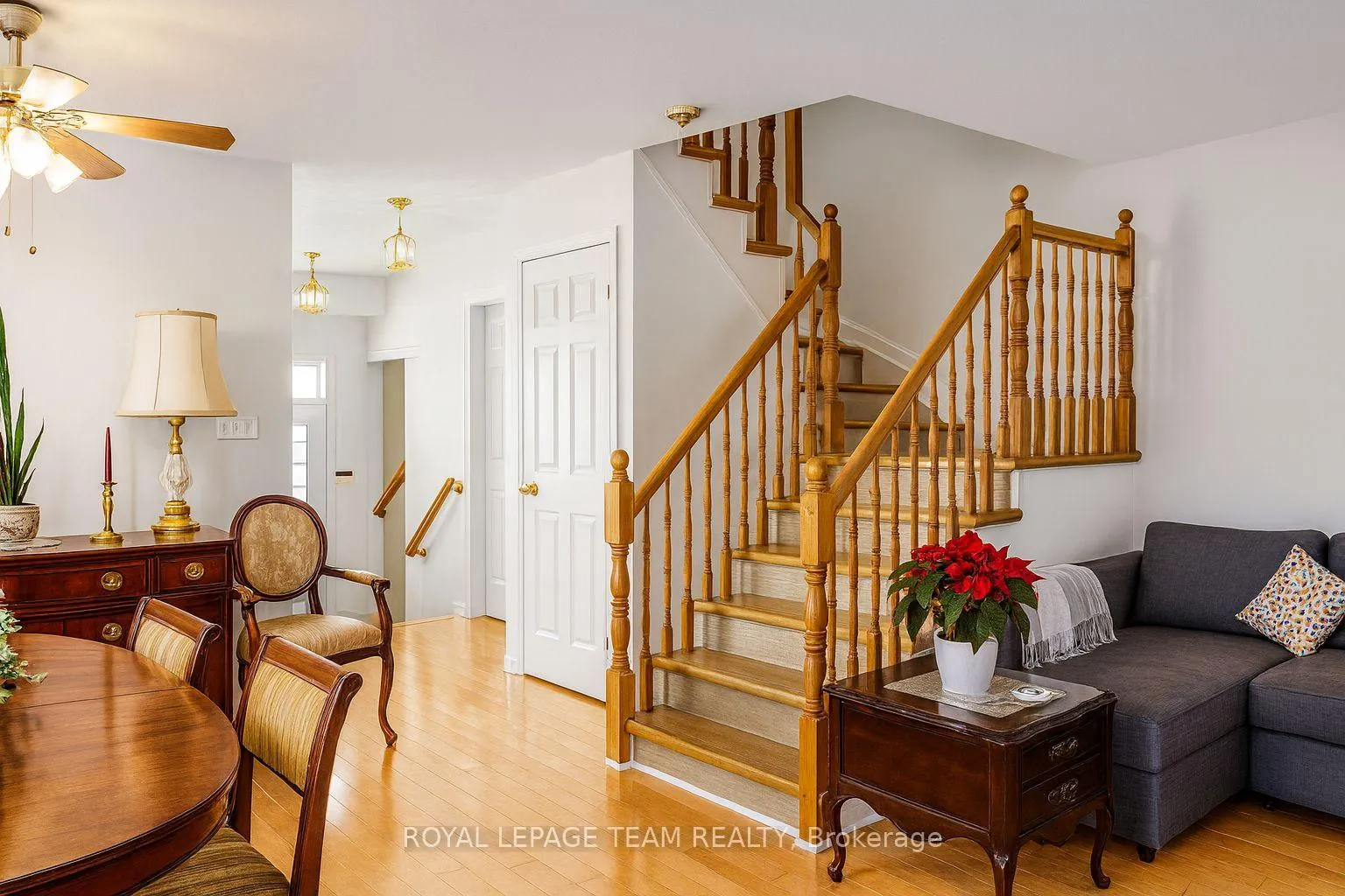 Photo 5 of 20 Heartleaf Private, Ottawa, Hunt Club Park/Greenboro — HOMEH