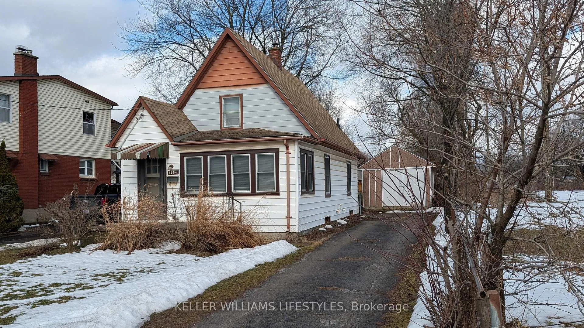 Photo 1 of 1004 Hamilton Road, London, East O — HOMEH